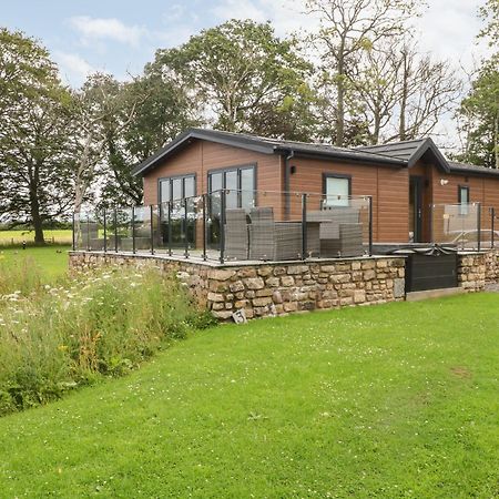 Henry Haven Villa Preston  Bagian luar foto