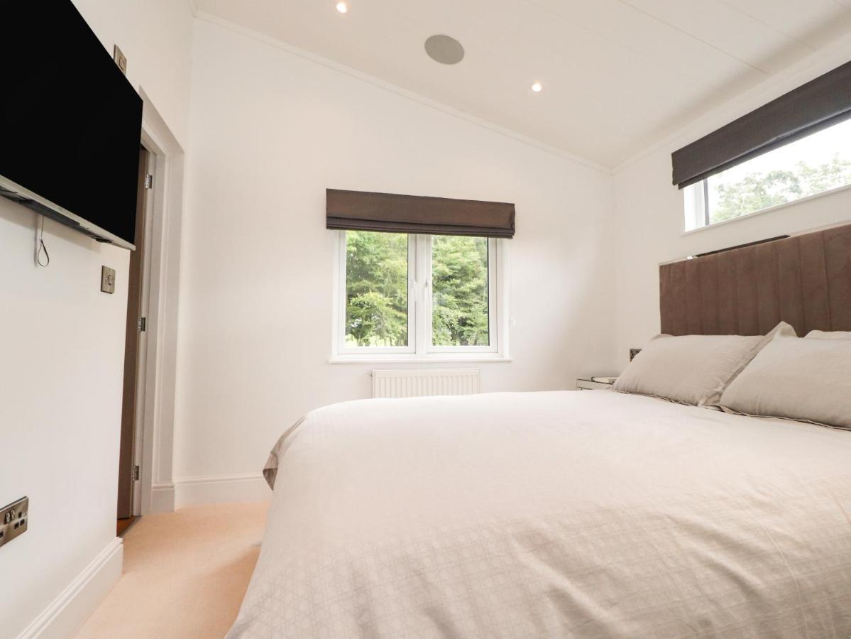 Henry Haven Villa Preston  Bagian luar foto